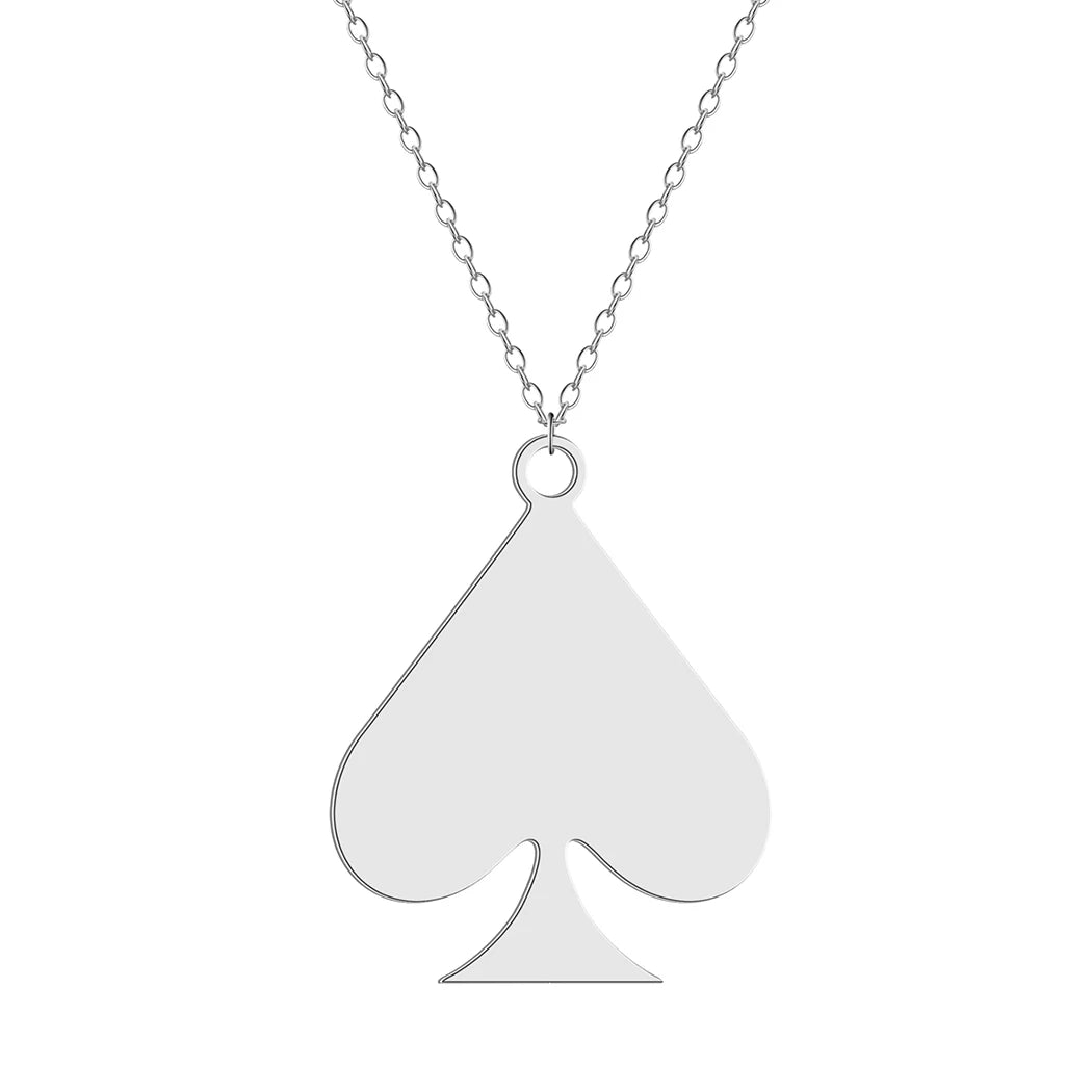 Silberne Halskette mit Pik Symbol 