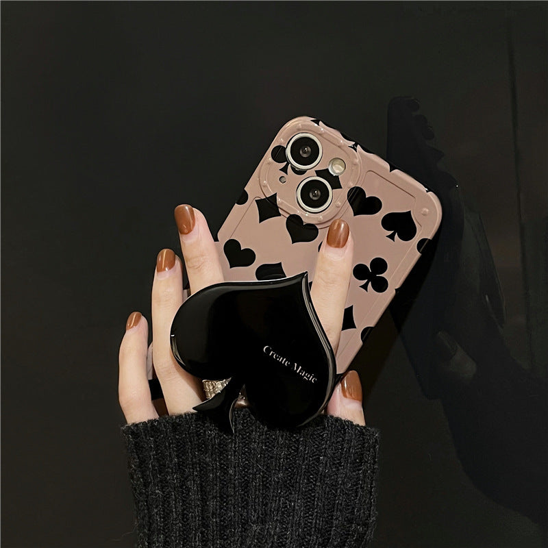 Silikonhülle mit Queen of Spades ♠ Accessoires für Apple – stylischer Rückseitenschutz mit symbolischer Bedeutung.