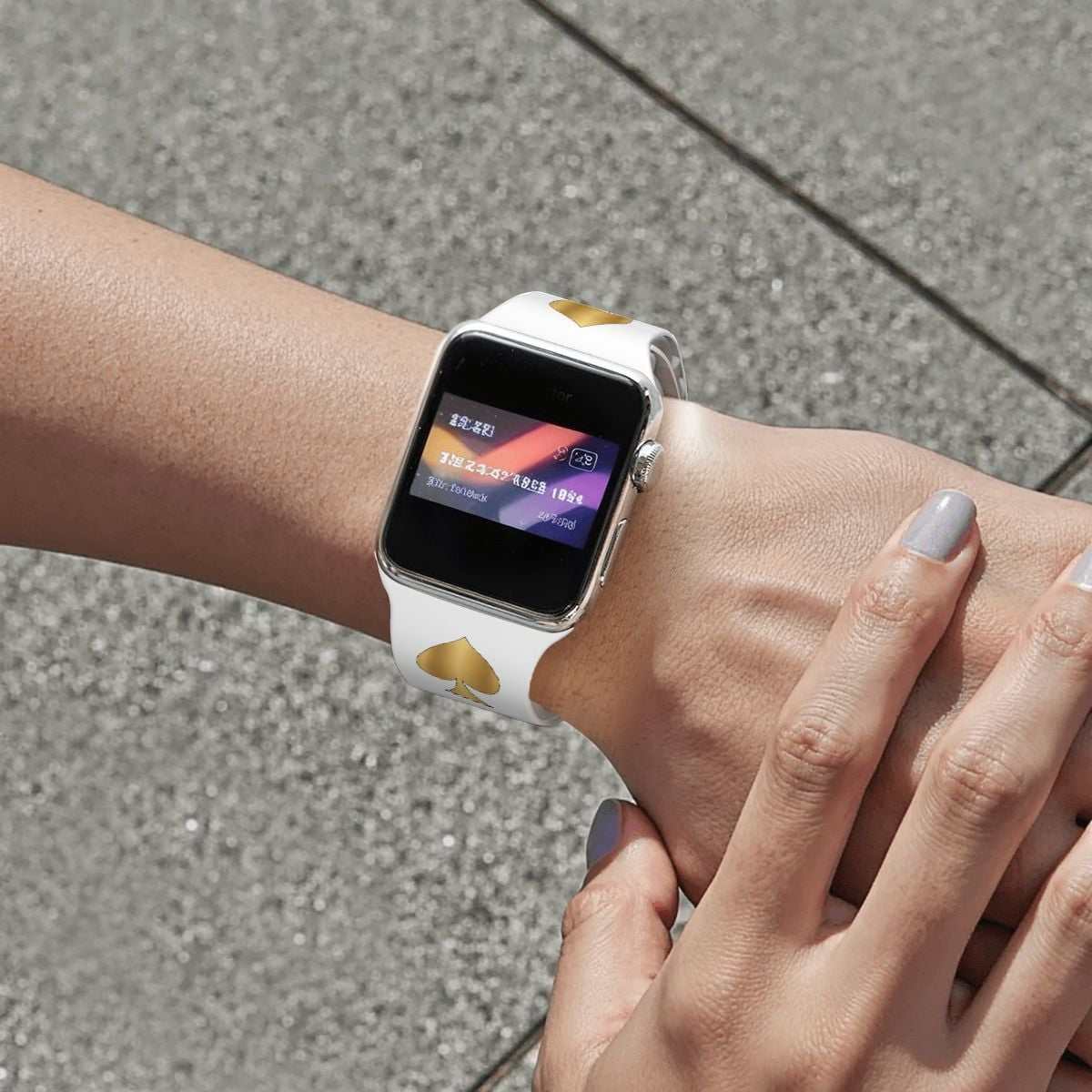 Queen of Spades Premium Silikon-Armband mit Pik Design für Apple Watch 38-44mm