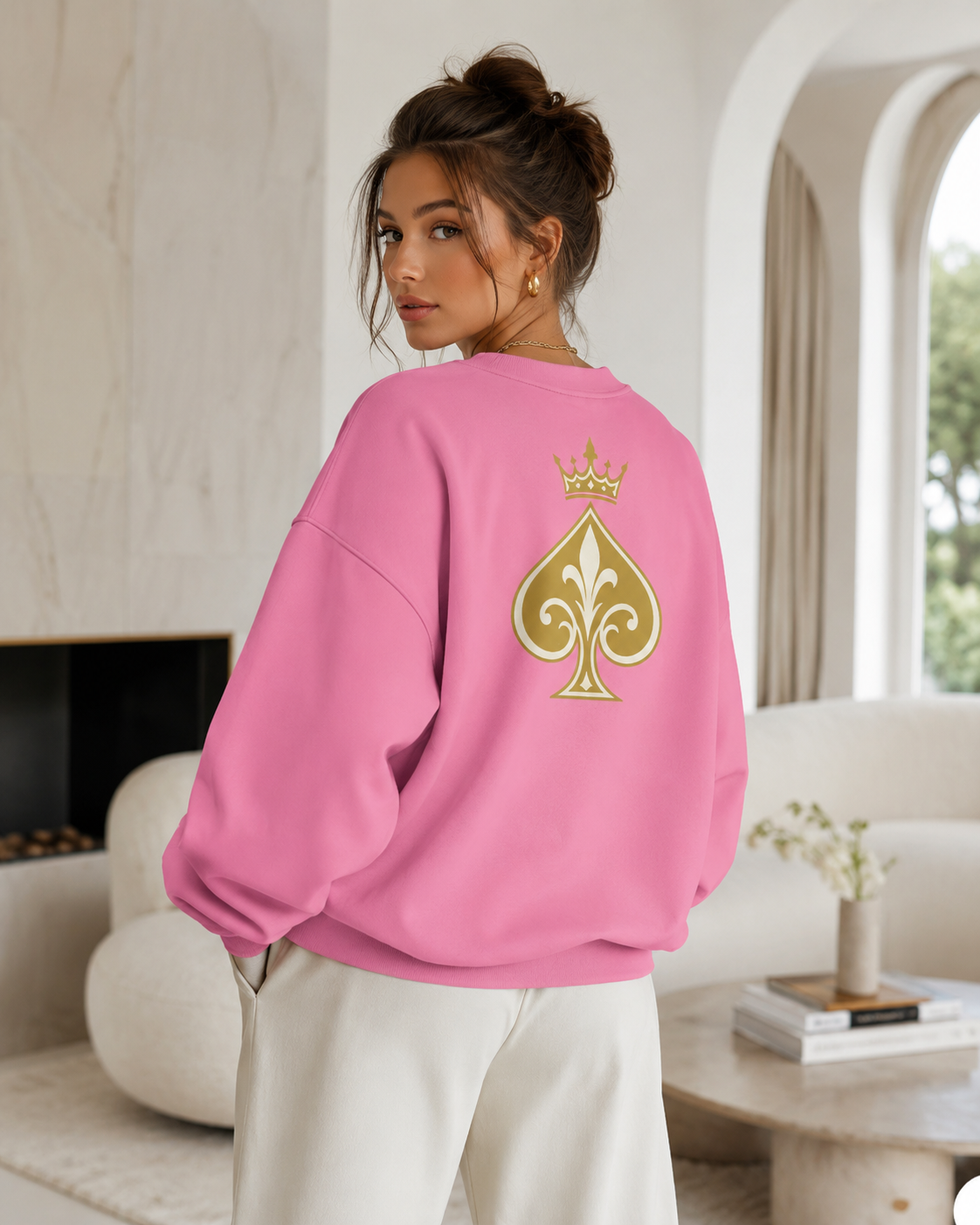 Queen of Spades Damen Sweatshirt mit Pik Spade-Logo, schwarz und Bio-Baumwolle, gemütlicher Rundhals-Pullover