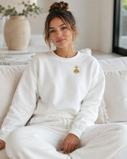 Queen of Spades Damen Sweatshirt mit Pik Spade-Logo und Rundhalsausschnitt in Bio-Baumwolle
