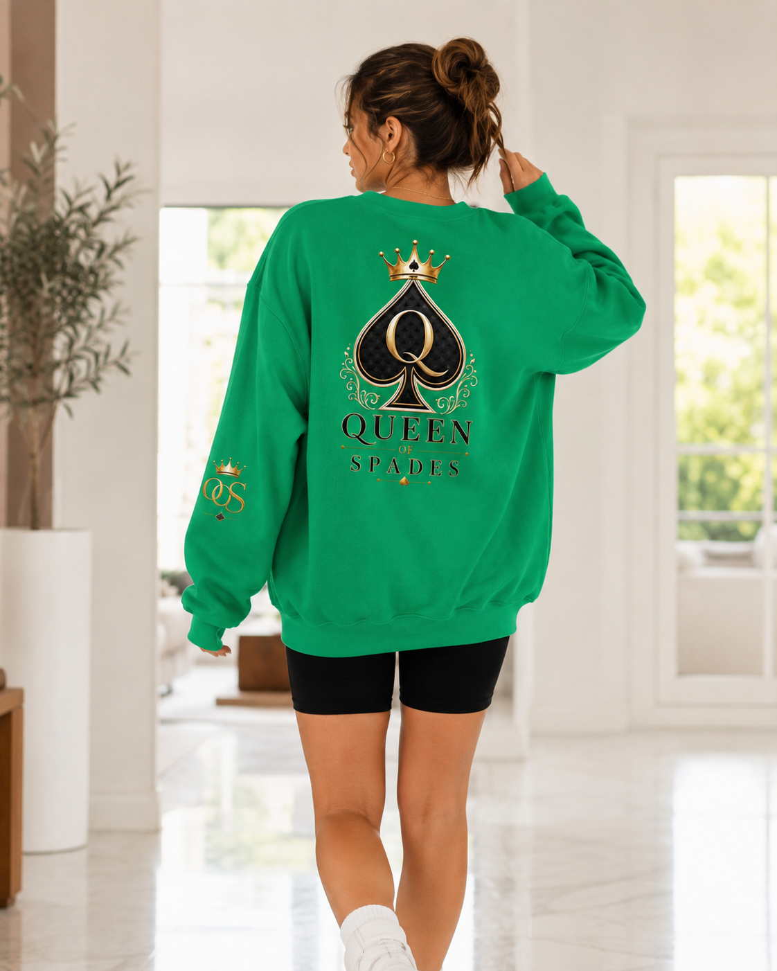 Queen of Spades Unisex Sweatshirt – Klassischer QOS Pullover mit Spade-Logo