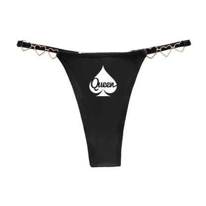 Tanger, schwarz auf weißen Hintergrund mit Pik mit Queen Schriftzug