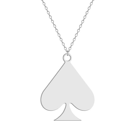 Silberne Halskette mit Pik Symbol ￼