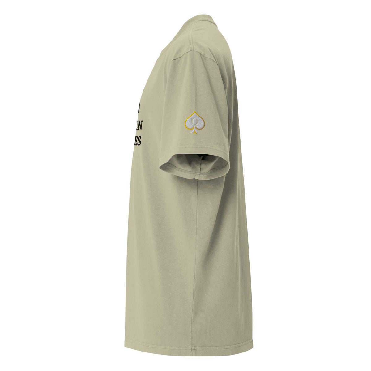 Queen of Spades Oversized T-Shirt mit vintage Pik Spade-Logo in faded Eucalyptus Farbe, lässiger Oversized-Schnitt aus 100% Baumwolle