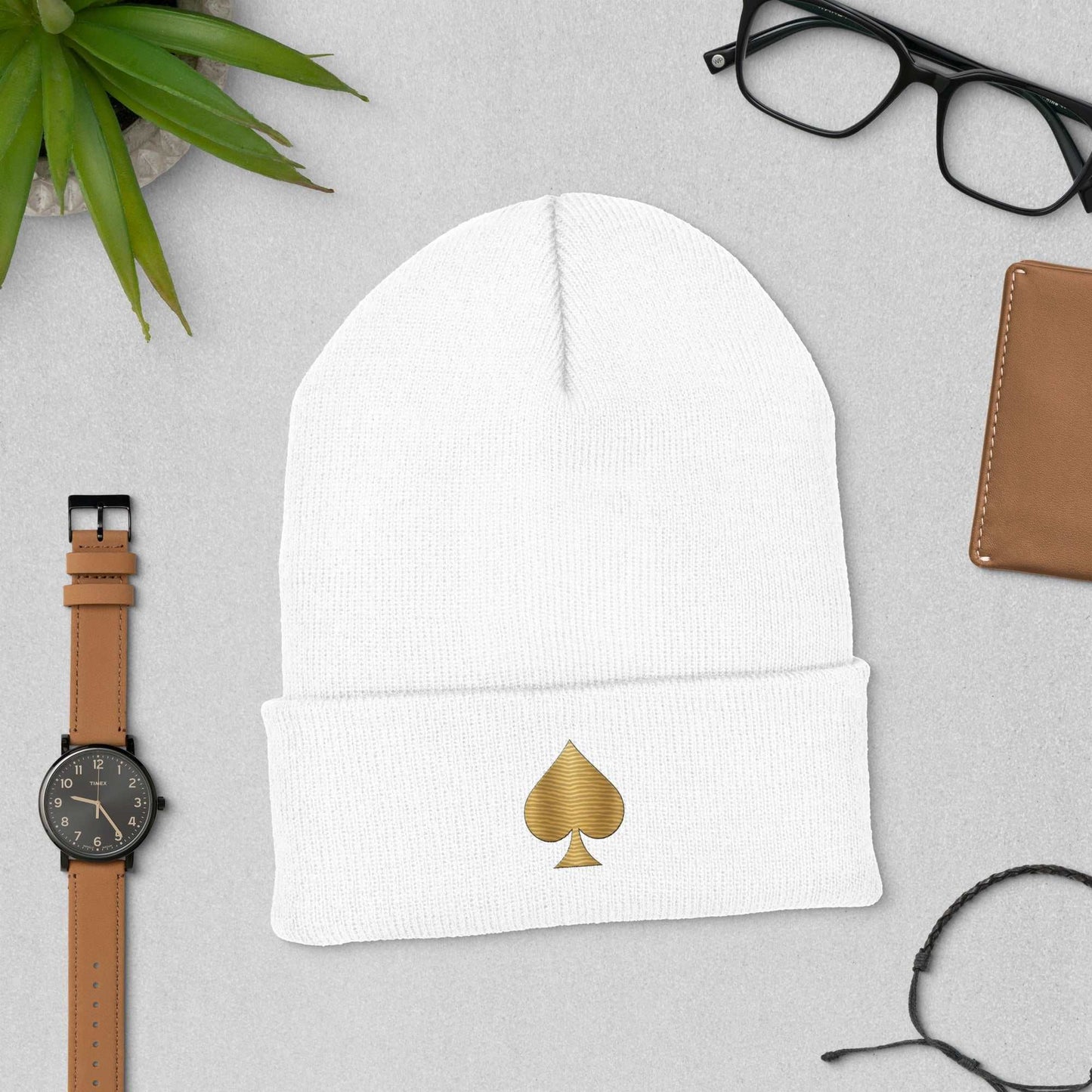 Queen of Spades Beanie Schwarz mit goldenen Pik Symbol Accessoires - Queen - of - Spades - Store