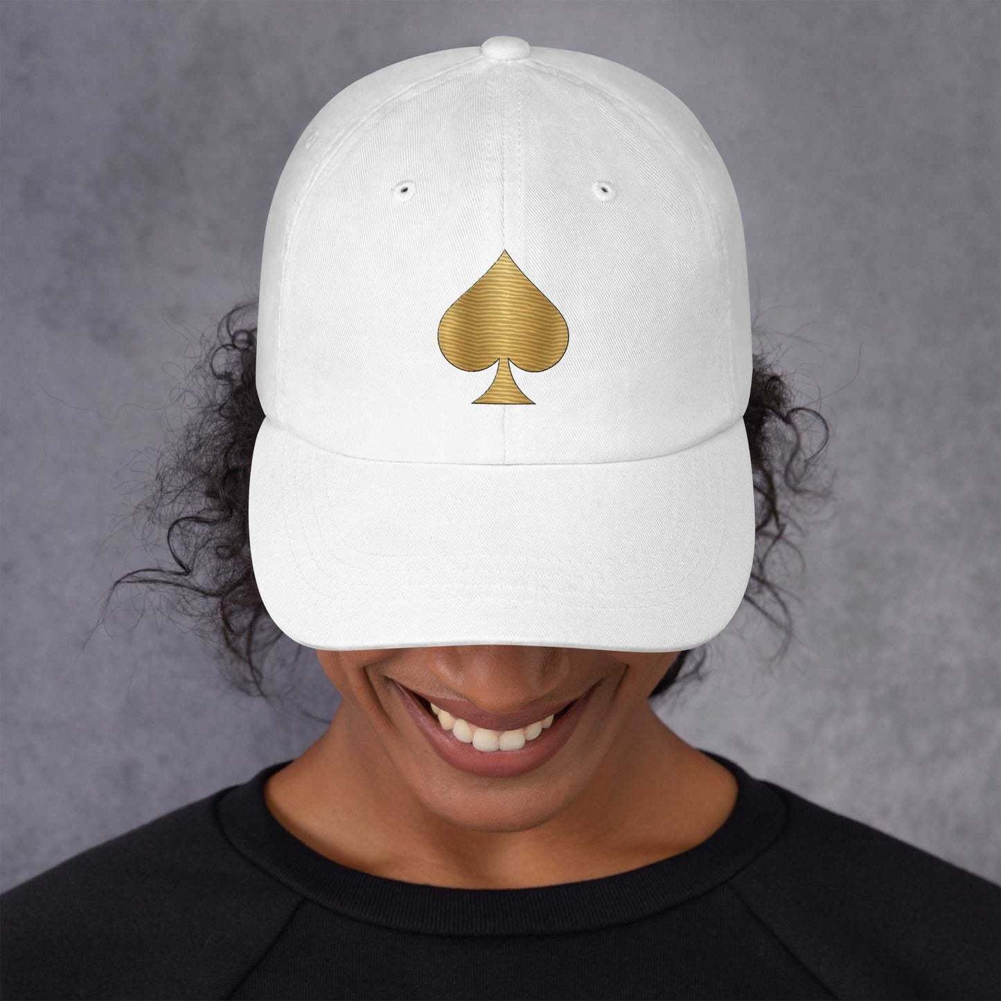 Queen of Spades Cap Goldenes Pik Schwarz/Weiß Accessoires - Queen - of - Spades - Store