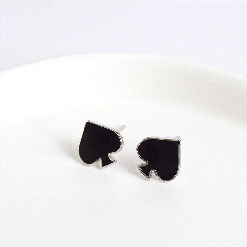 Queen of Spades Ohrstecker ♠ Dezenter Schmuck mit Symbolkraft - Queen - of - Spades - Store